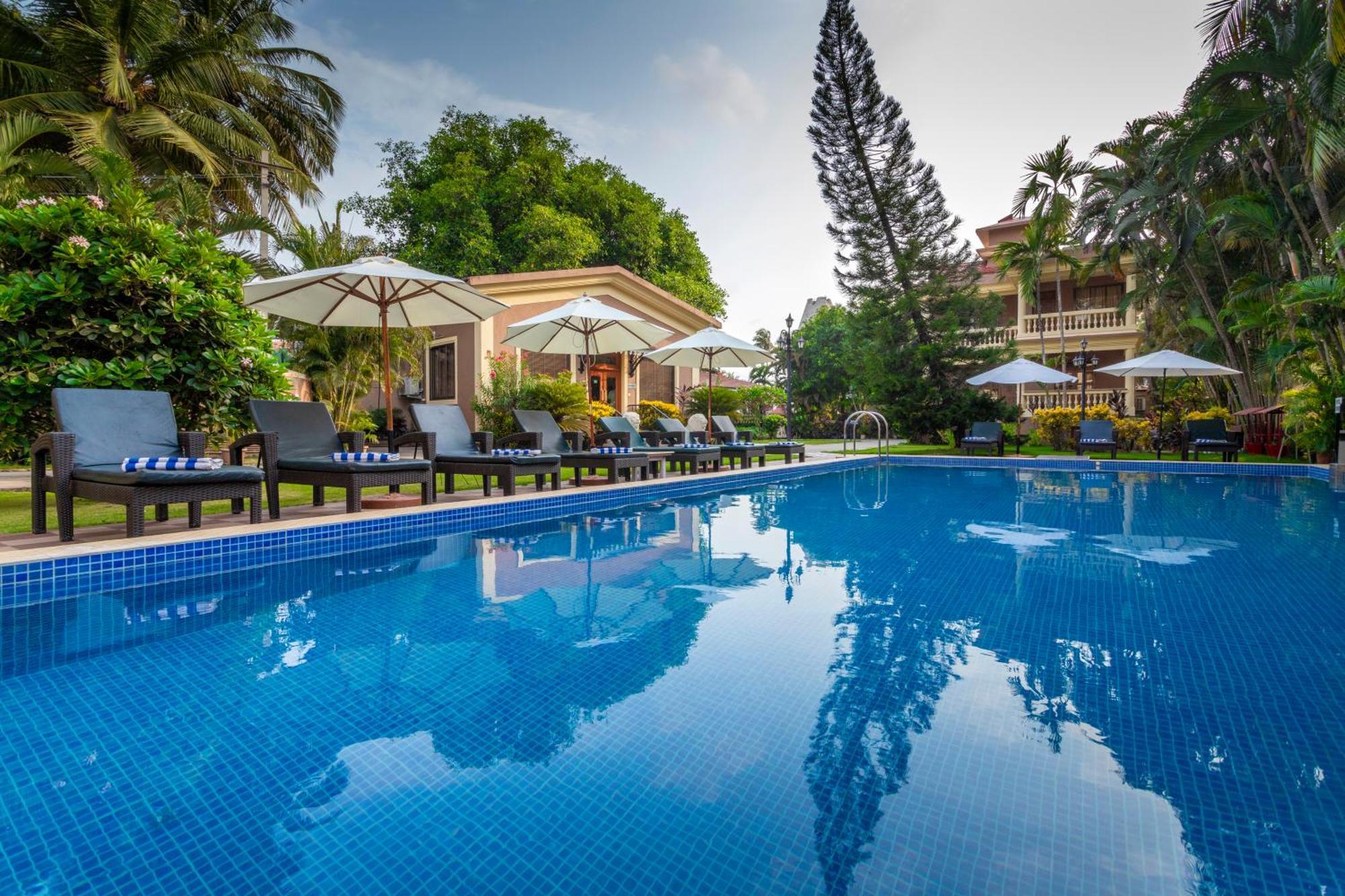 ซีเชล บีช สวีตส์ Hotel แคนโดลิม ภายนอก รูปภาพ